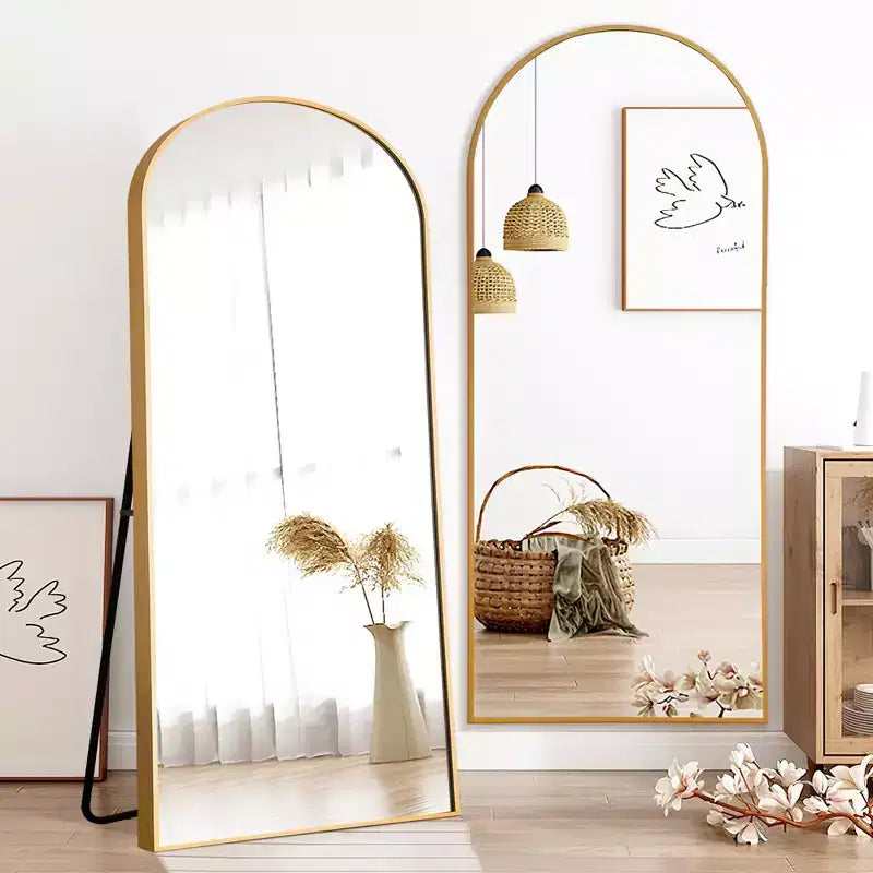 Miroir décoratif mural arqué à cadre métallique moderne Dovelina